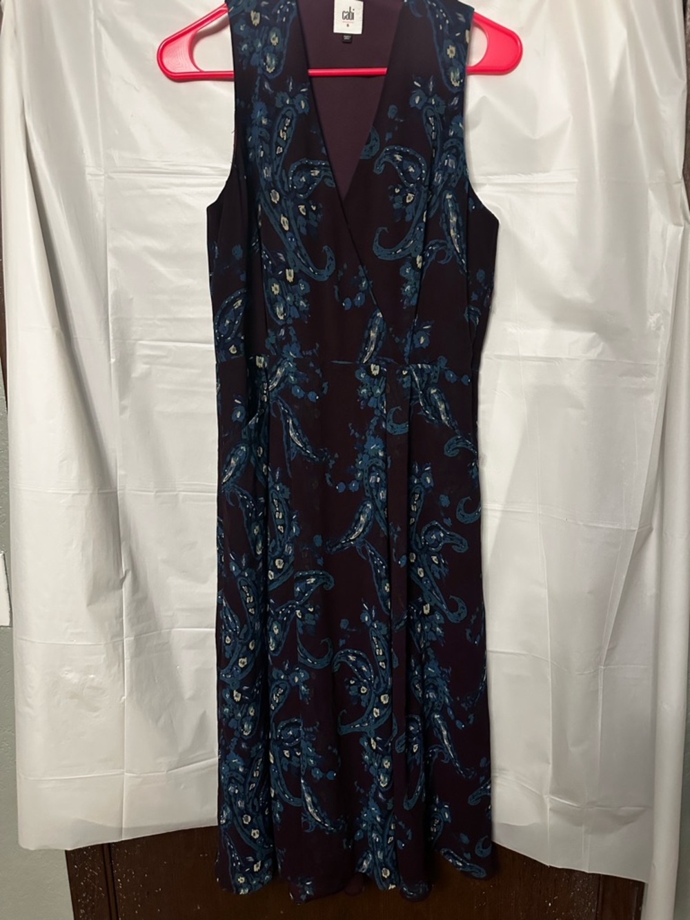 Cabi Treasure Dress in a purple and blue paisley floral print, women’s size 6.